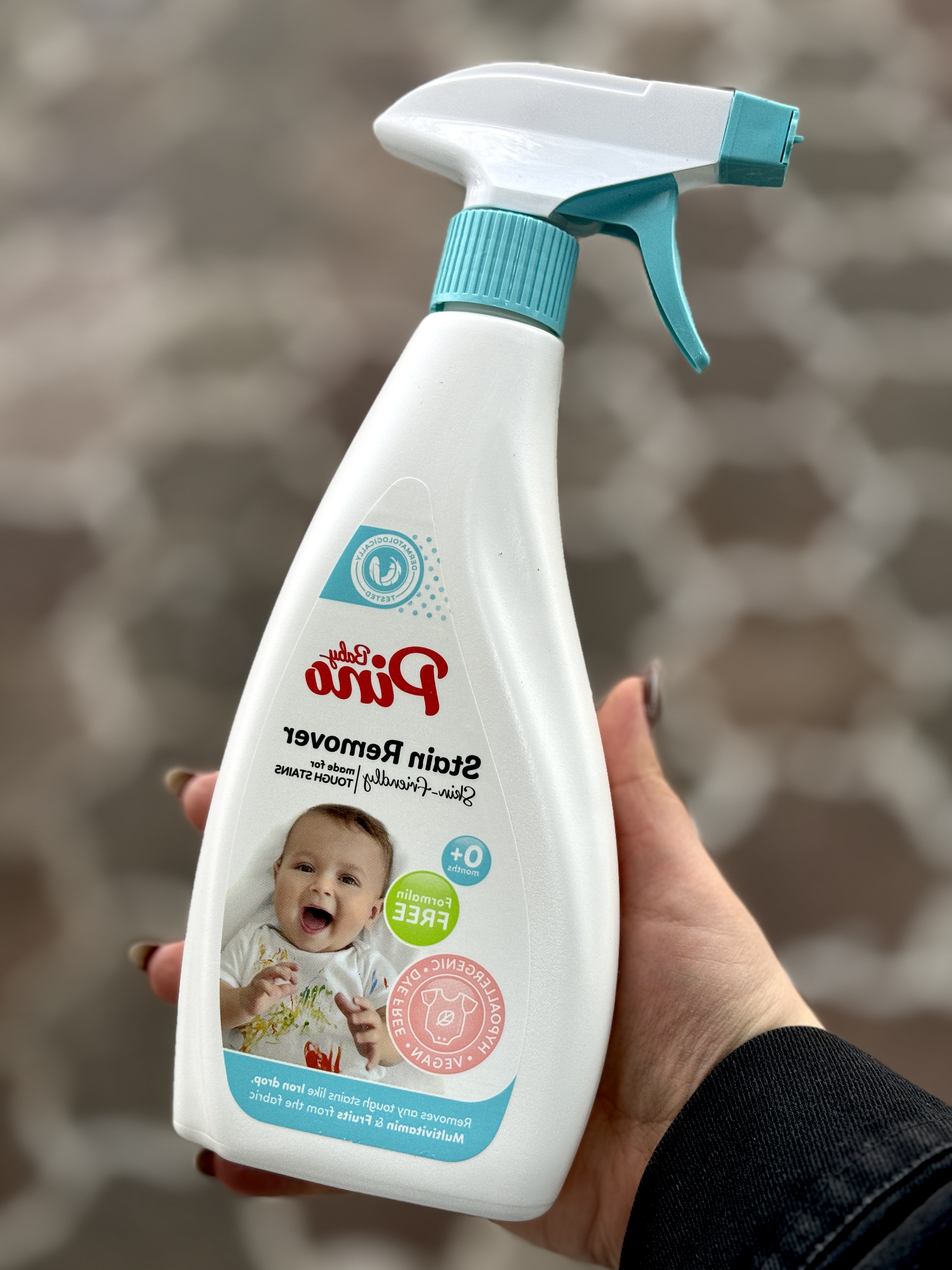 لکه برپینومناسب برای لباس های سفیدورنگی